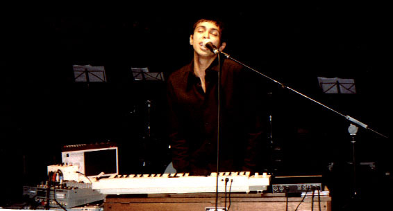 arun ghosh playing hammond organ